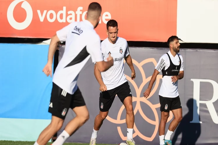 Beşiktaş, kondisyon ve taktikle rakiplerini yenecek haberinin görseli