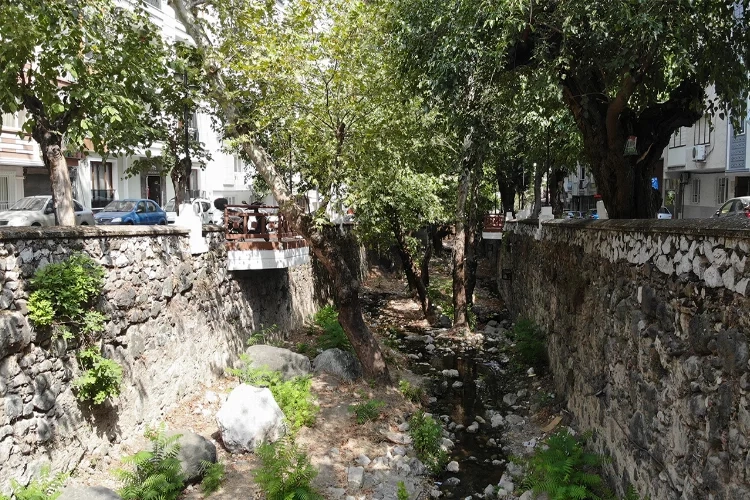 O dere Manisa’yı su baskınlarına karşı koruyor