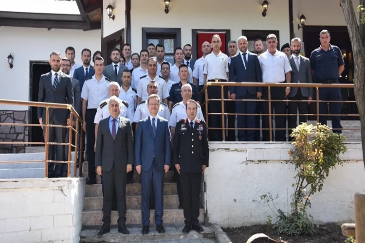 Jandarmada rütbe terfi heyecanı yaşandı haberinin görseli