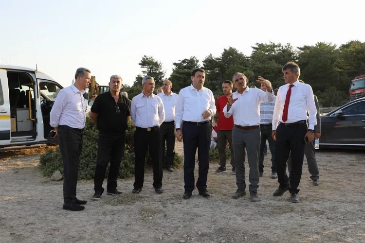 Kütahya Valisi, Aizanoi Antik Kenti'nde incelemelerde bulundu haberinin görseli