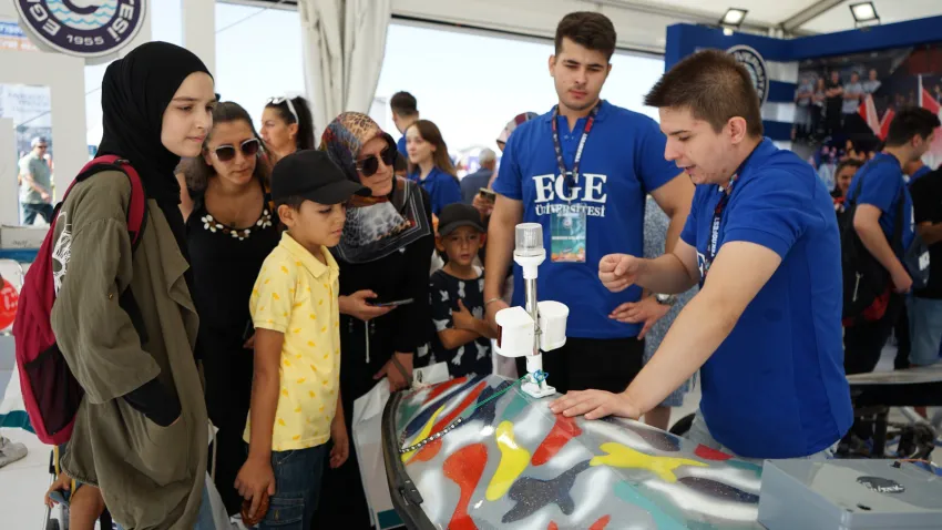 Ege Üniversitesi standı_ilkses (2)