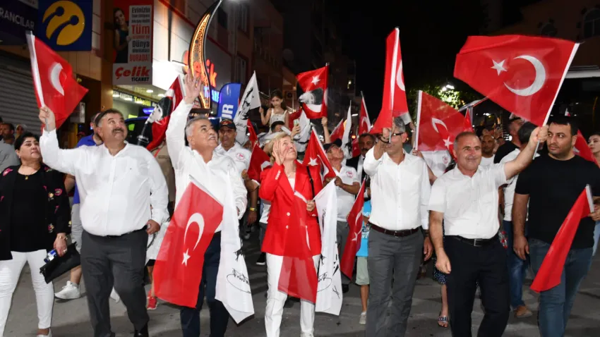 Torbalı'da 30 Ağustos coşkusu_ilkses (3)