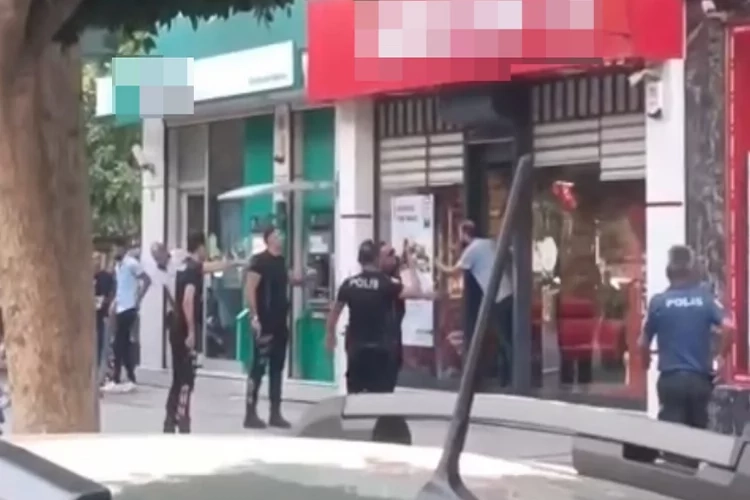 Mağdur edildiğini öne süren şahıs çalışanı rehin aldı haberinin görseli