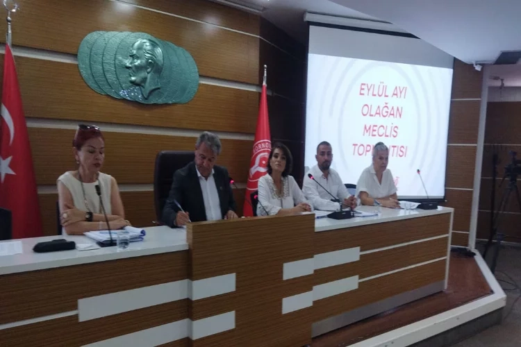 AK Parti Bornova’da personel alımı önergesi dikkat çekti haberinin görseli