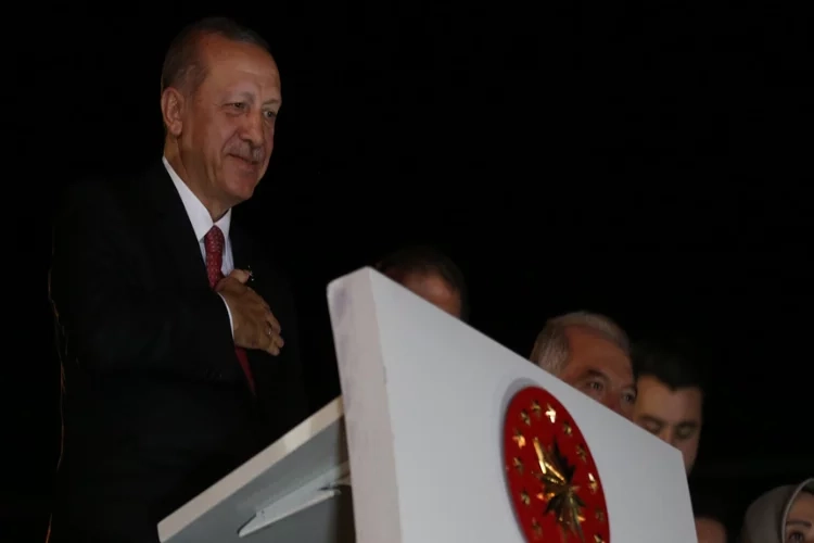 Cumhurbaşkanı Erdoğan balıkçılarla 'Vira Bismillah' dedi