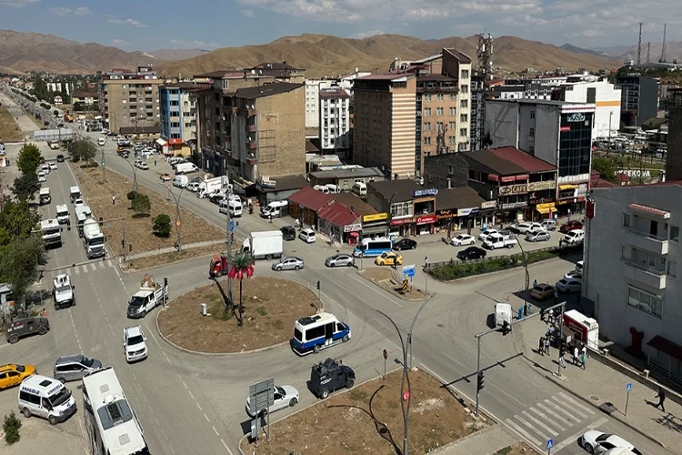 7 yıldır kapalı olan İpekyolu trafiğe açılıyor