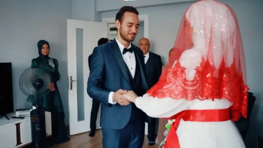 kurdele bağlama_ilkses