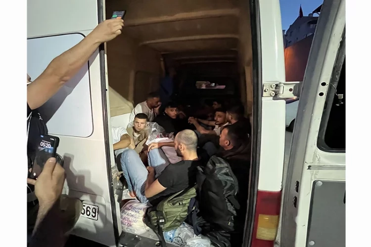 Muğla’da göçmen kaçakçılarına büyük darbe haberinin görseli