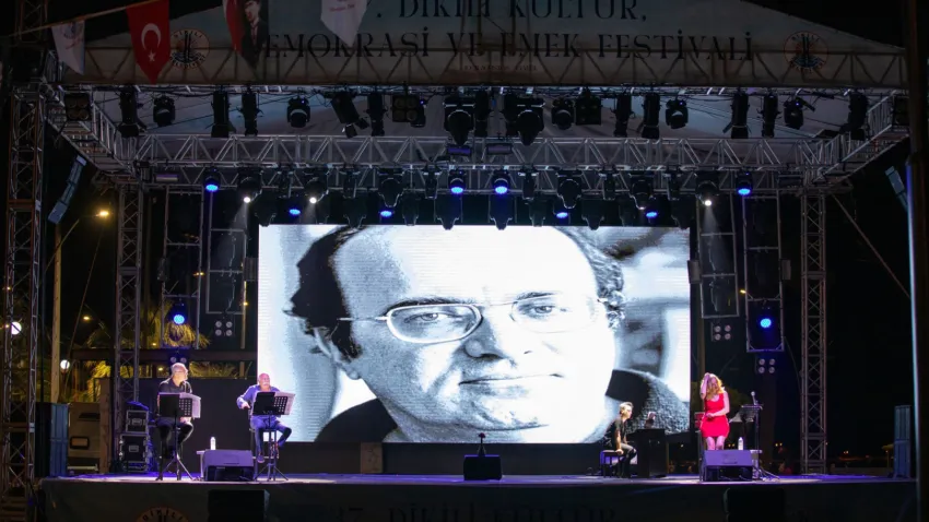 uğur mumcu-ilkses