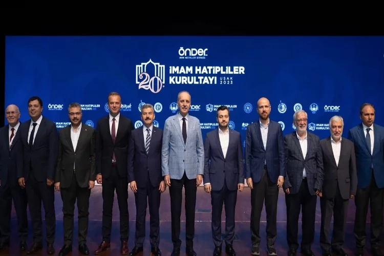 Numan Kurtulmuş: “Nereden geldiğini unutanlar, nereye gideceğini asla kestiremezler” haberinin görseli