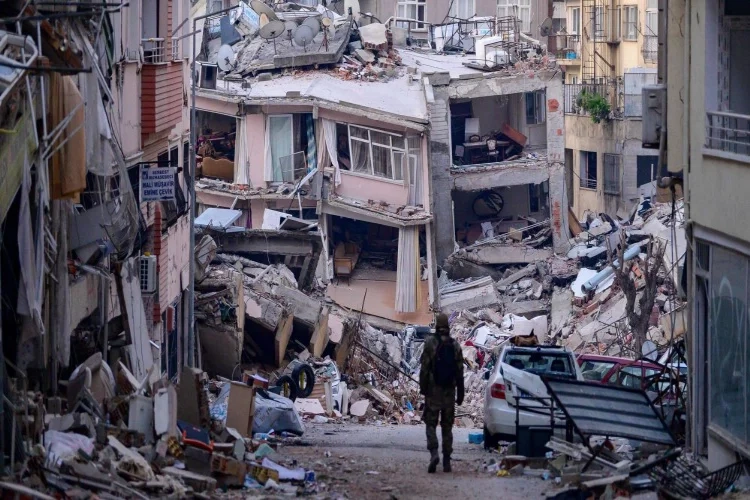 7 büyüklüğünde deprem riski olan iller belli oldu: İzmir de o iller arasında haberinin görseli