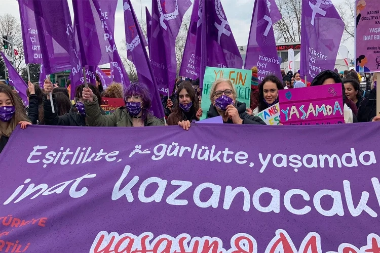 “Medeni Yasa'ya dokunmayın” haberinin görseli
