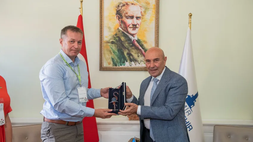 tunç soyer plaket_ilkses