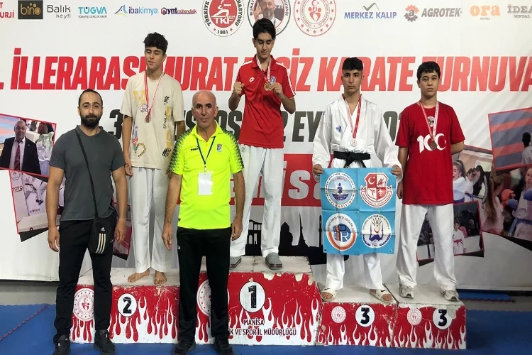 Manisa BBSK Karate Takımı, Murat Eşsiz Karate Turnuvası'nı bitirdi