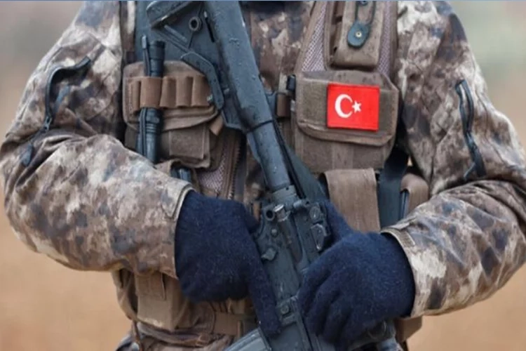 Kosova’daki görevini tamamlayan Türk askeri ülkeye dönüyor haberinin görseli
