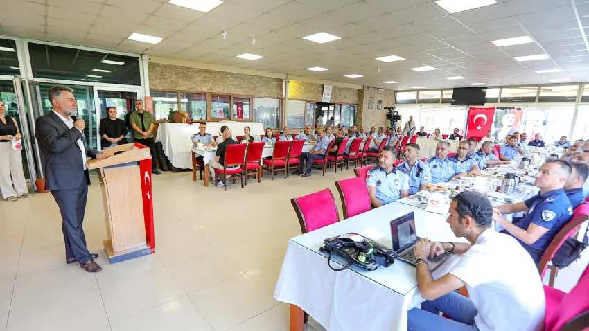Bayraklı’da Zabıta Haftası kutlandı_ilkses (4)