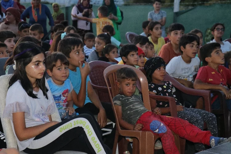 Malatya'da depremzede çocuklara moral haberinin görseli