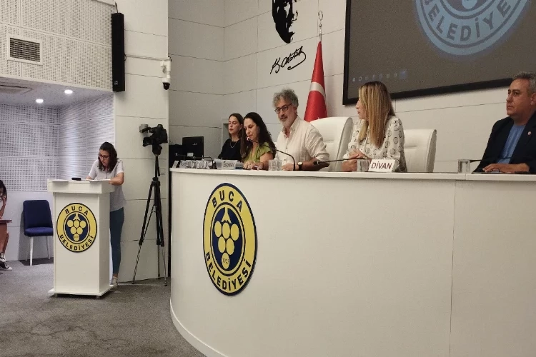AK Parti ‘Kaç işçi aldınız’ dedi: Kongrede belediye kaynağı mı kullanıldı? haberinin görseli