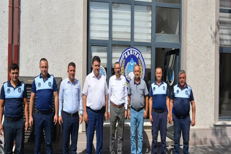 Balıkesir kaymakamından Zabıta Haftası ziyareti haberinin görseli