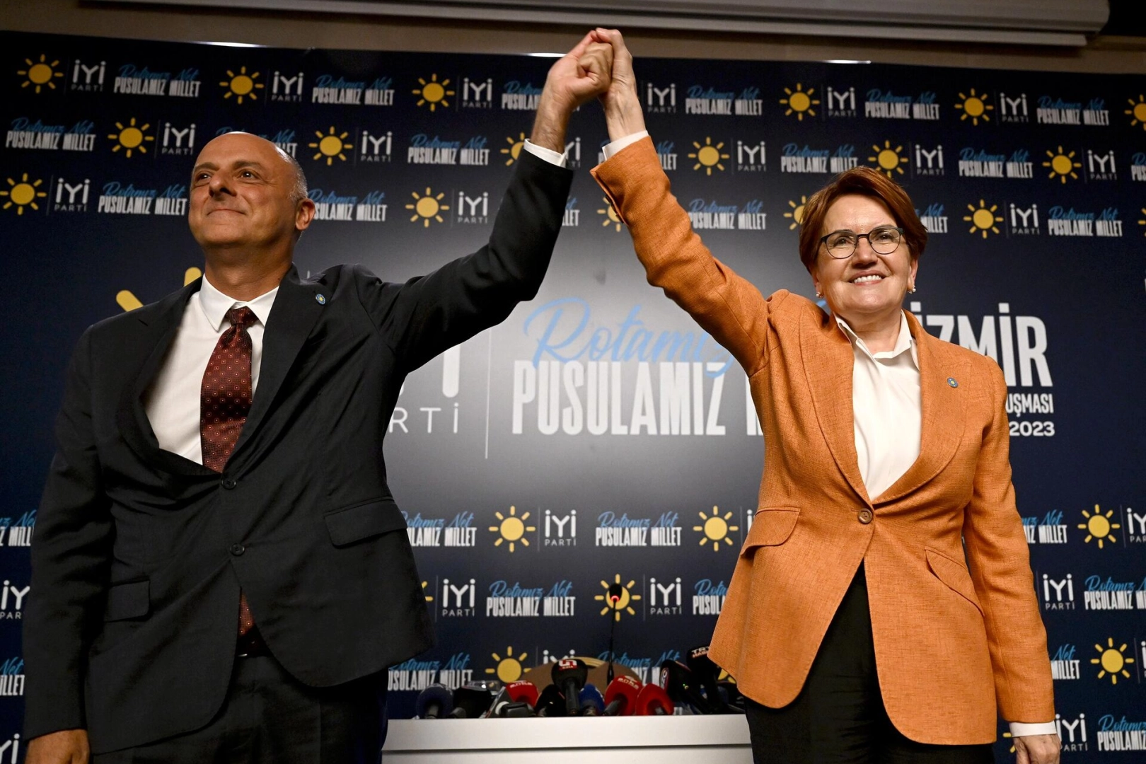 Meral Akşener duyurdu: İYİ Parti'nin İzmir adayı Ümit Özlale mi oldu? haberinin görseli