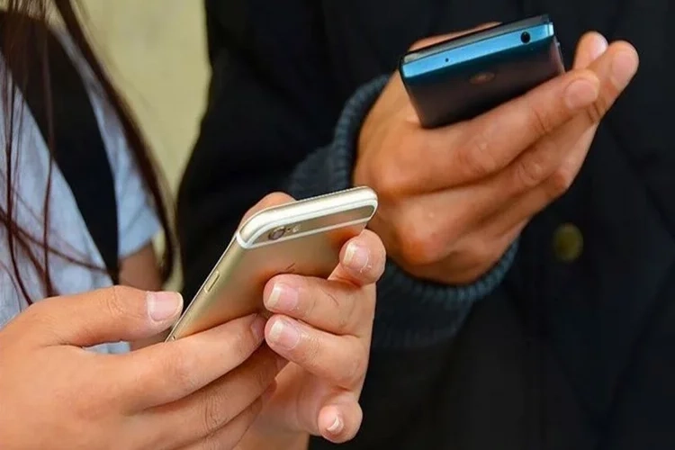Yeni çağın bağımlılığı: ‘Nomofobi’ haberinin görseli