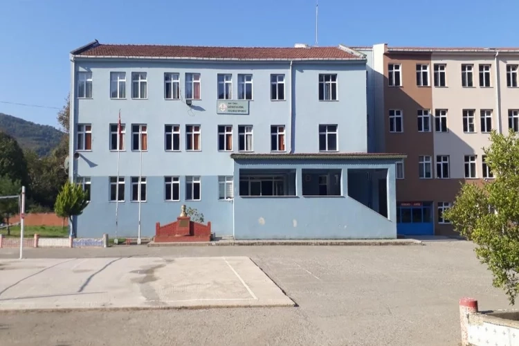 Sinop Türkeli’de 23 yıllık yatılı okul kapatıldı haberinin görseli