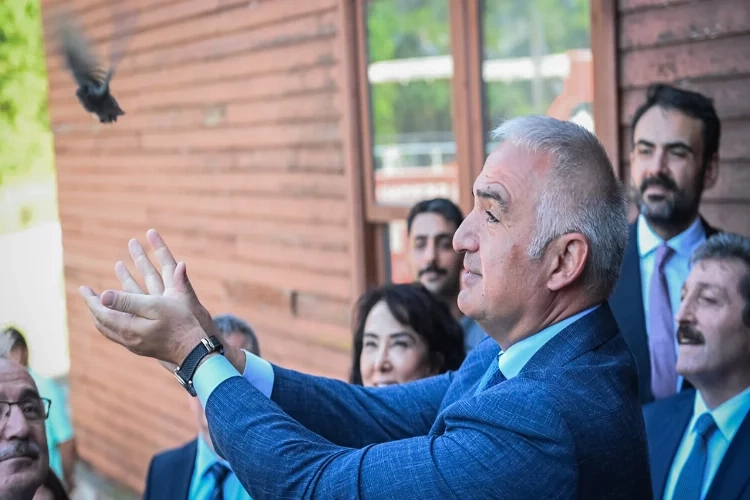 Nuri Ersoy ‘Kuş Cenneti’ni inceledi haberinin görseli