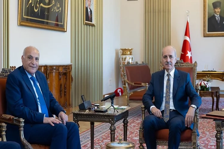 Numan Kurtulmuş, Cazayir Dışişleri Bakanı Attaf'ı kabul etti haberinin görseli