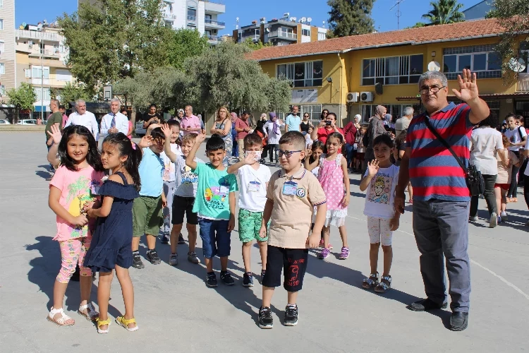 Aydın'da okul zili çaldı haberinin görseli