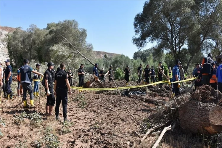 Aksaray'daki selde kaybolan Asel bebeğin cansız bedeni bulundu