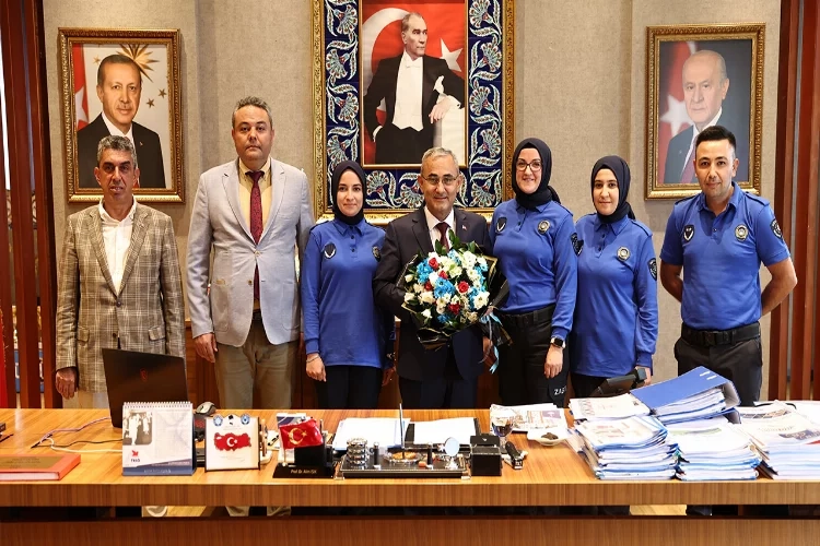 Kütahya'da zabıtadan Başkan Işık'a ziyaret haberinin görseli