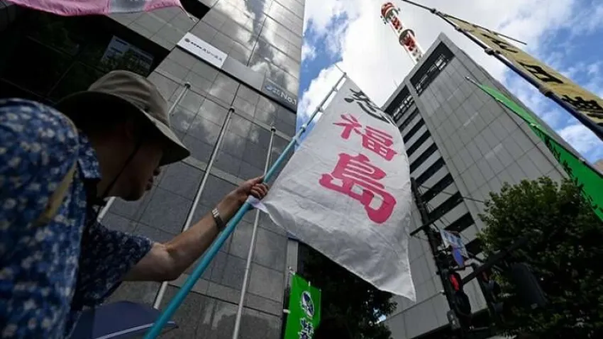 Fukuşima'daki atık suyun denize tahliyesine karşı dava haberinin görseli