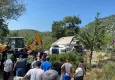 Freni patlayan kamyon kalabalığa daldı