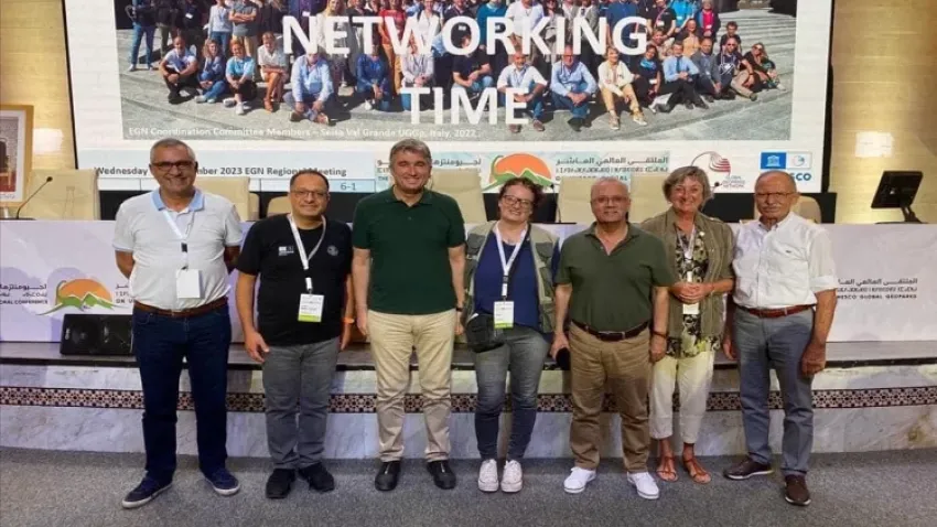 Fas'ta depremi atlatan Kula ve Salihli belediye başkanları, yurda dönüyor