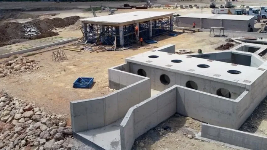 MESKİ yağmursuyu terfi merkezi çalışmalarına devam ediyor haberinin görseli