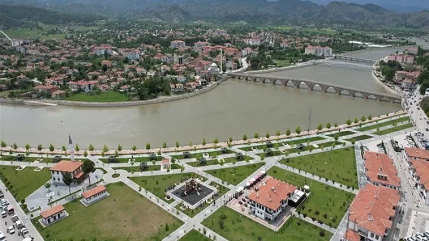 Osmancık Millet Bahçesi çevre il ve ilçelerden misafir ağırlıyor haberinin görseli