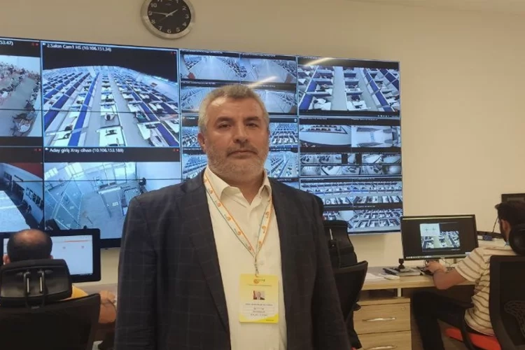 ÖSYM Başkanı Ersoy açıkladı: e-Sınav sistemine mi geçiliyor? haberinin görseli