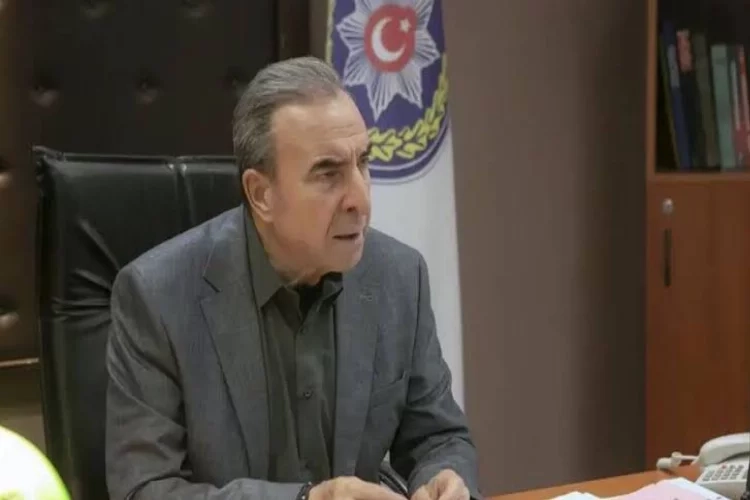 Arka sokaklar dizisinde “Rıza Baba” karakterine can veren Zafer Ergin diziden ayrıldı mı? haberinin görseli