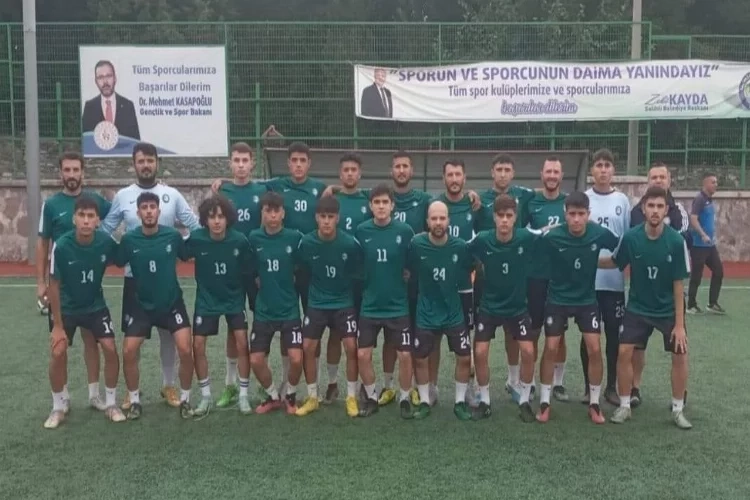 Salihli Belediyespor, 4 ismi kadrosuna kattı  haberinin görseli