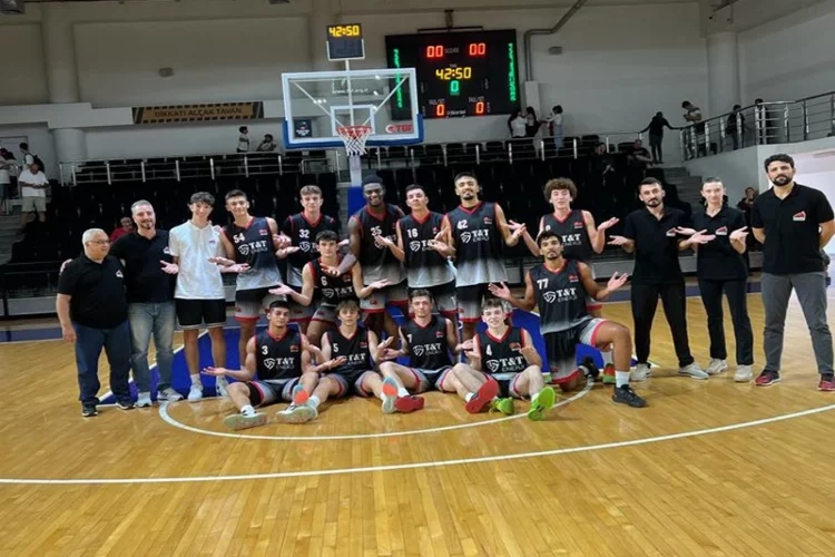 Karşıyaka'dan Erdal Çilengiroğlu Turnuvası haberinin görseli