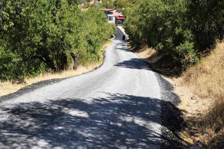 Malatya Battalgazi’de asfalt çalışmaları sürüyor