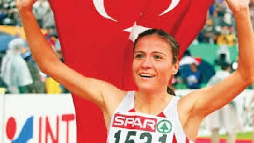süreyya ayhan