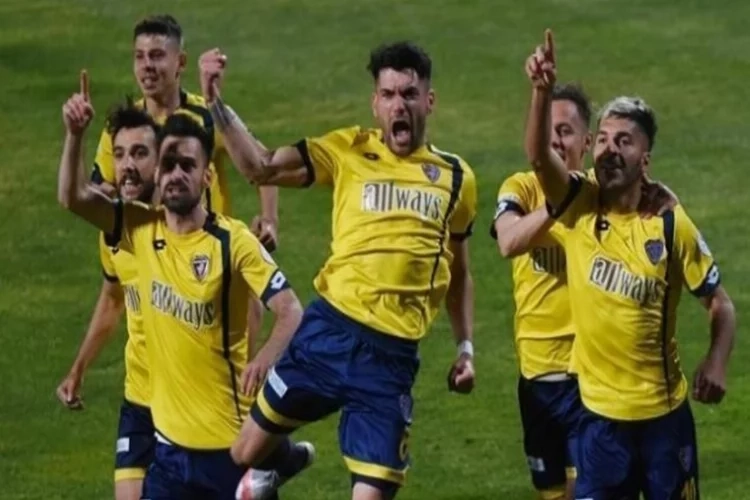 Bucaspor 1928, Karacabey'i mağlup etti haberinin görseli