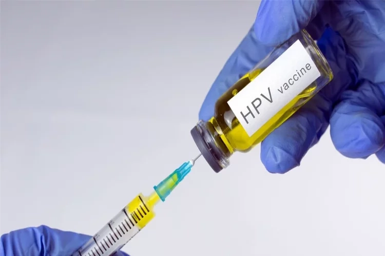CSÜ’den Sağlık Bakanlığı’na HPV çağrısı:  “Erkekler de dahil herkese uygulanmalı” haberinin görseli