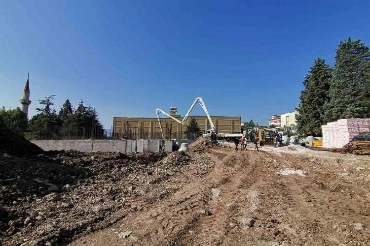 Kütahya’da kamu binaları hızla yükseliyor haberinin görseli