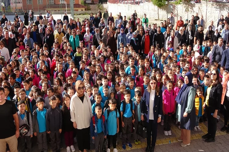 Yozgat’ta 76 bin 519 öğrenci okula koştu haberinin görseli