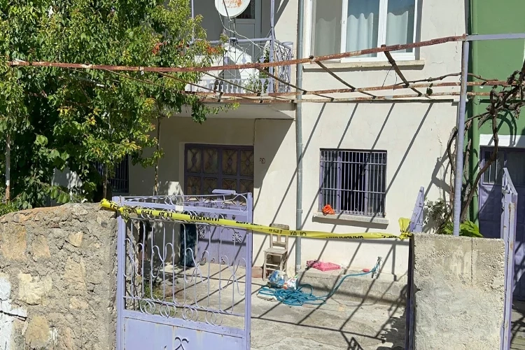 Afyonkarahisar'da 82 yaşındaki kadın evinde öldürülmüş halde bulundu haberinin görseli