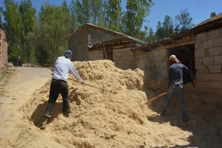 Erzincan’da kış hazırlığı sürüyor