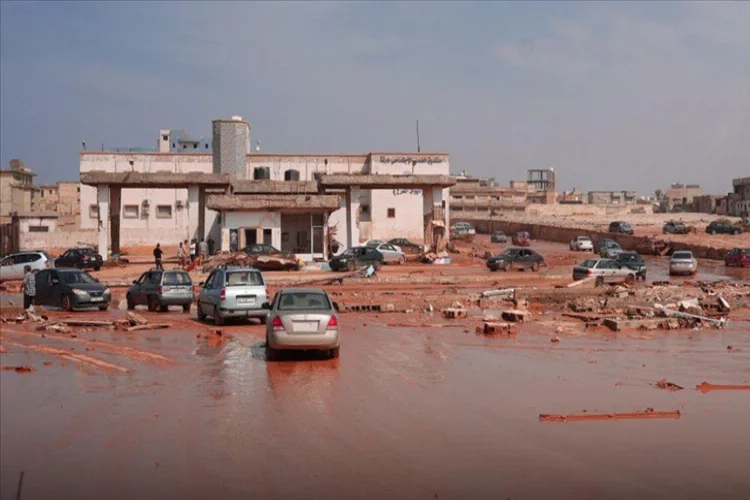 Libya'daki selde ölenlerin sayısı 5 bin 300'e çıktı haberinin görseli