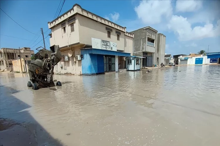 Libya'nın sel felaketi: 3 binden fazla ölü, 10 bin kişi kayıp haberinin görseli